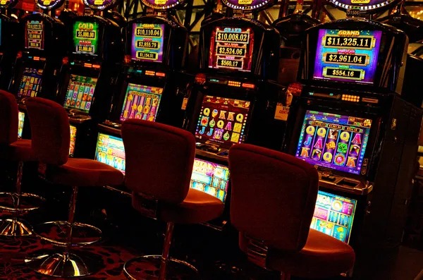 এমটি লাইভ ক্যাসিনো
